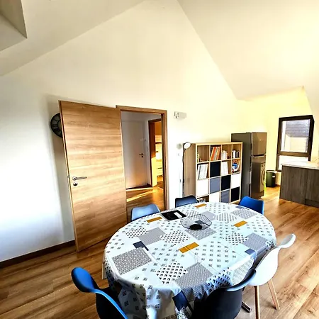 Parenthese Apartman *